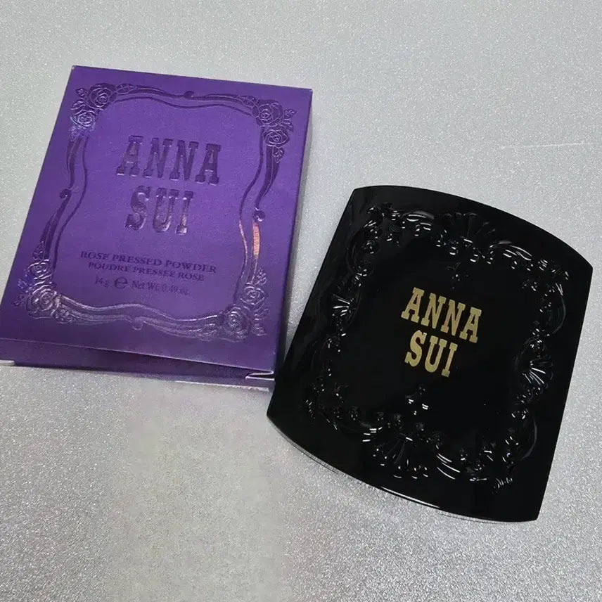 [BUNJANG] Anna Sui Rose Pressed Powder (Purple Bouquet) / 안나수이 로즈 프레스드 파우더 미개봉