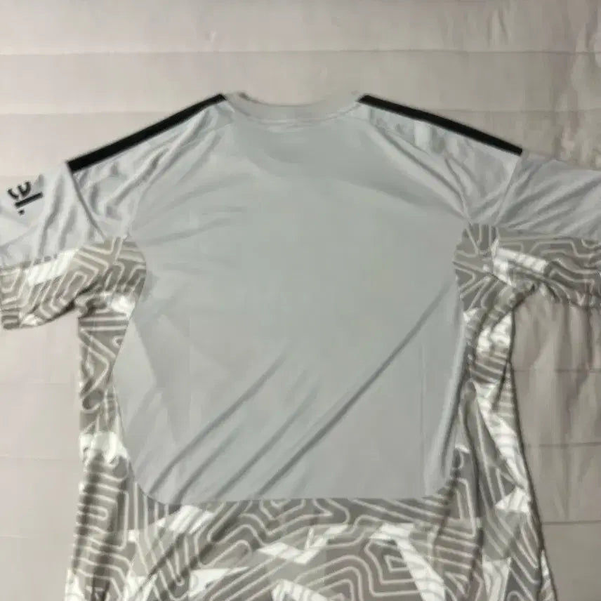 [BUNJANG] Arsenal 2026/27 Goalkeeper Authentic Jersey Asia 3XL / 26/27 아스날 골키퍼 유니폼 아시아3xl 팝니다