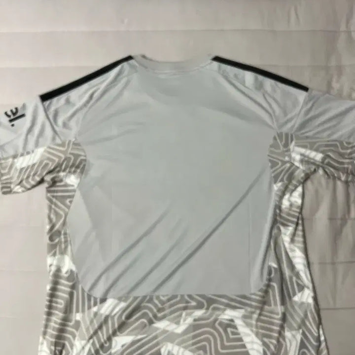 [BUNJANG] Arsenal 2026/27 Goalkeeper Authentic Jersey Asia 3XL / 26/27 아스날 골키퍼 유니폼 아시아3xl 팝니다