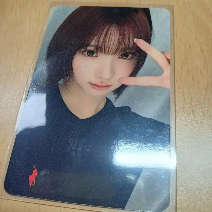 [BUNJANG] HaTuHa Jiwoo Star River Rude Focus Photocard / 매물X) 하투하 지우 스타리버 점프업 사웨 팝업 시세킹 분철 레몬탱