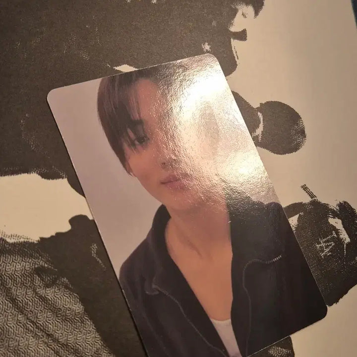 [BUNJANG] Eom Seonghyeon Green Green Red Red Studio Album Photocard / 코르티스 엄성현 그린그린 레드레드 스튜디오 앨범 포카