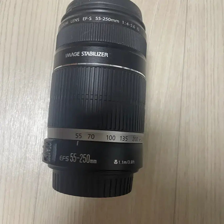 [SOLD OUT] 캐논 EF-S 55-250mm F4-5.6 IS 렌즈