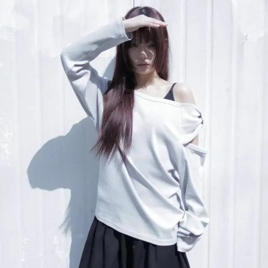 [BUNJANG] Chemise BOW One-Shoulder Long Sleeve / [새 제품] 체메씨 BOW ONE-SHOULDER LONG SLEEVE