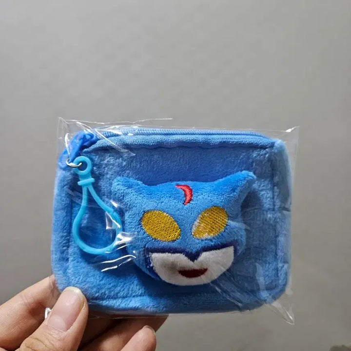 [BUNJANG] Crayon Shin-chan Action Mask Pouch / [짱구] 액션가면 네모 파우치