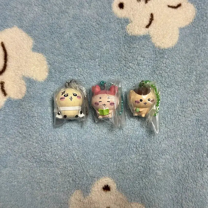 [BUNJANG] Chiikawa Biscuit Mascot Keychain Set (3 Types) / 치이카와 비스킷 마스코트 키링 3종 모음