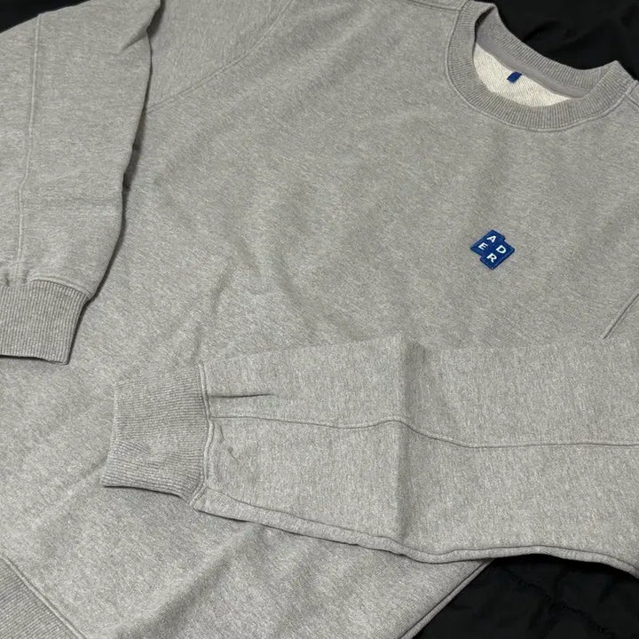 [BUNJANG] Ader Error Significant TRS/BL Tag Sweatshirt Grey / 아더에러 시그니피컨트 TRS/BL 태그 스웨트셔츠 01 그레이