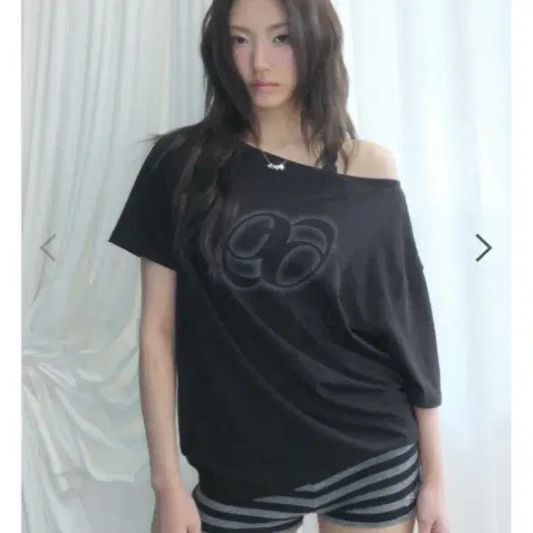[BUNJANG] AZON KIKI Boxy Shirring T-shirt Black / 애즈온 KIKI BOXY SHIRRING TEE / BLACK