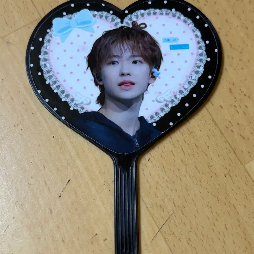 [BUNJANG] NCT WISH Yushi Mini Uchiwa / 엔시티위시 유우시 미니 우치와