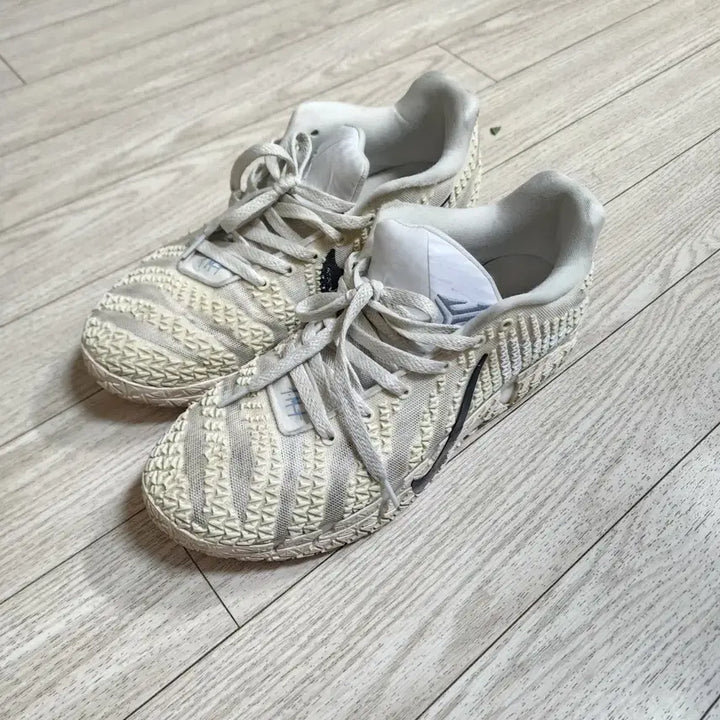 [BUNJANG] Ja Morant Basketball Shoes Size 290 / 자 모란트 3 290 팝니다