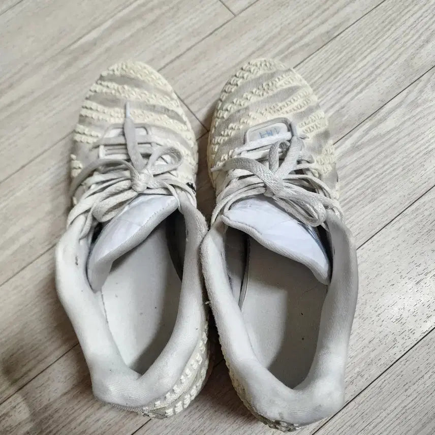 [BUNJANG] Ja Morant Basketball Shoes Size 290 / 자 모란트 3 290 팝니다