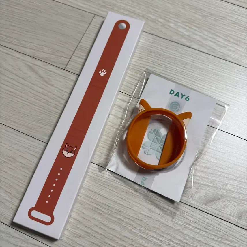 [BUNJANG] DAY6 madeWATCH Demel Strap Link Cover / 데이식스 마데워치 데멀 스트랩 링커버 케