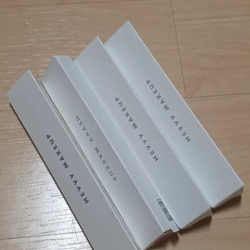 [BUNJANG] Heavy Makeup Undertone Plum Fit Lip Pencil (Spring Breeze, Summer Blossom, Autumn Veil, Winter Sunset) / 헤비메이크업 언더톤 플럼핏 립펜슬 스프링브리즈 썸머블라썸 어텀베일 윈터선