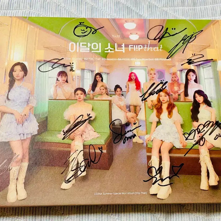 [BUNJANG] LOONA LOONA Summer Special Album Signed / 이달의 소녀 이달소 섬머 스페셜 친필싸인 앨범 비매