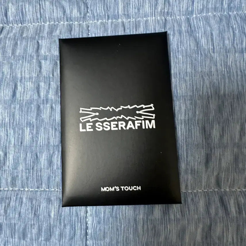 [BUNJANG] LE SSERAFIM Momstouch Photocard Sealed / 르세라핌 맘스터치 포카 미개봉