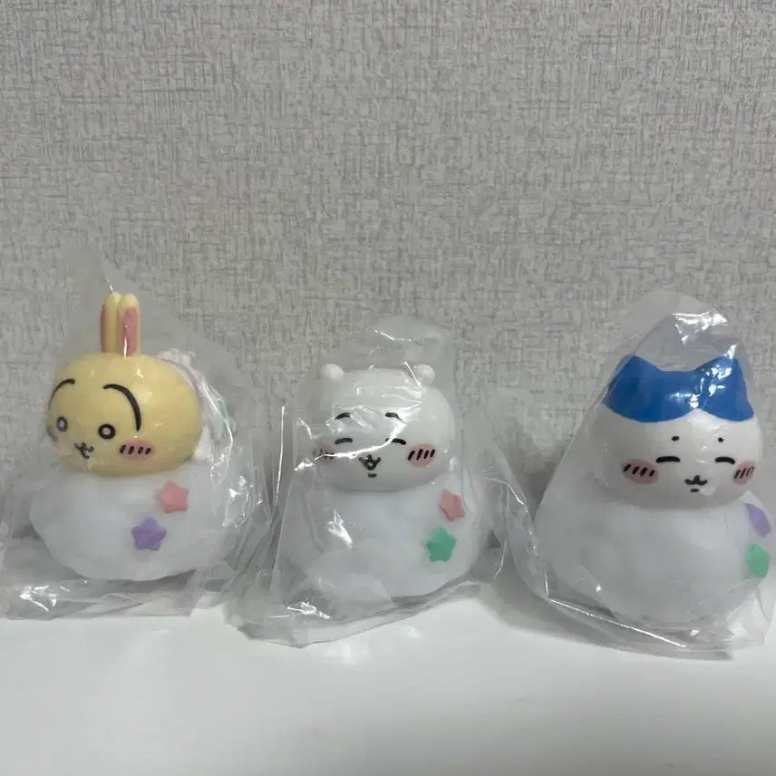 [BUNJANG] Chiikawa Cloud Light Gacha Set / 치이카와 구름 라이트 가챠 치이카와 하치와레 우사기 일괄