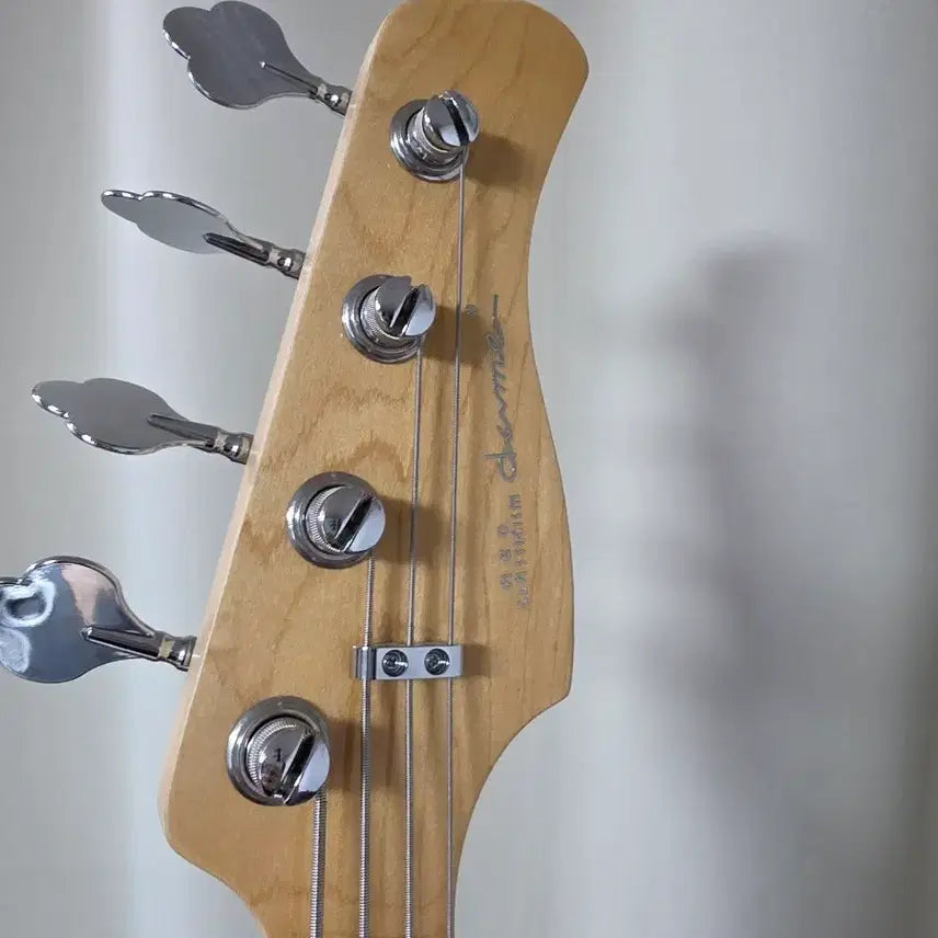 [BUNJANG] Dame VS5 Bass Guitar / 데임 VS5 베이스기타