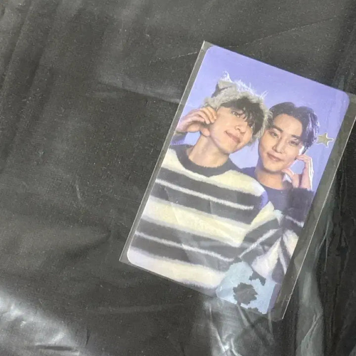 [BUNJANG] Day6 2025 Concert Hooded Zip-up + Photocard / 2025 데이식스 클콘 후드집업 + 포카 미개봉