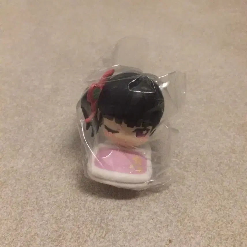 [BUNJANG] Demon Slayer Kanao Onemutan Figure (Sealed) / (미개봉) 귀멸의칼날 오네무탄 카나오