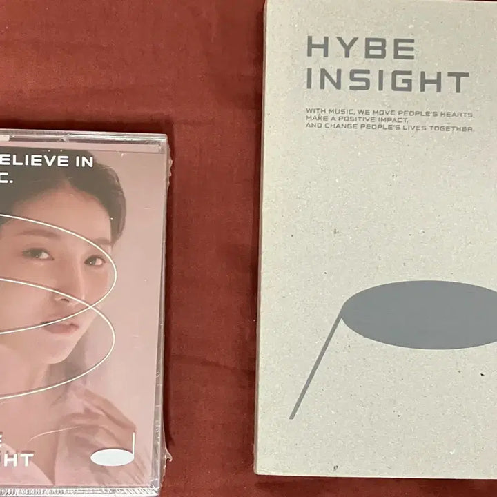 [BUNJANG] GFRIEND HYBE INSIGHT Goods Photocard Set &amp; Postcard Set Bundle Set / 여자친구 하이브인사이트 굿즈 포카세트 엽서세트 일괄판매