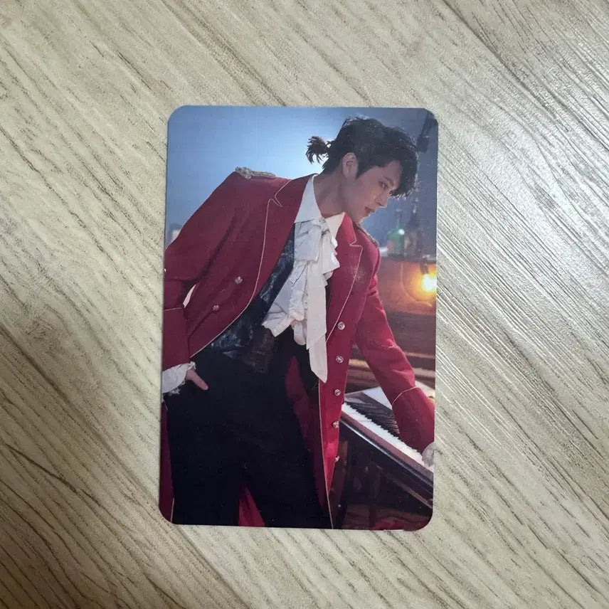[BUNJANG] Mozart Lee Hae-jun Signed Photocard / 모차르트 이해준 싸인 포토카드