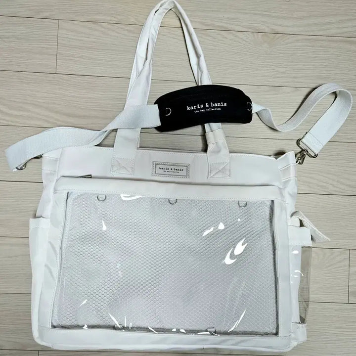 [BUNJANG] Caris and Barnis Doll Nui Ita Bag V2 Transparent Bag / 이타백 마이스테이지 백 V2 카리스 앤 바니스 인형 누이 캔뱃지 투명가방