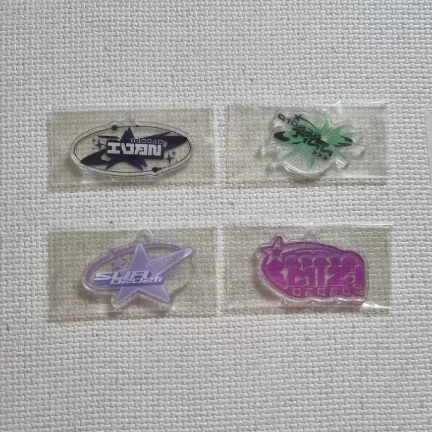 [BUNJANG] A-Stage Alien Stage (ASTA) Unofficial Keyring / 에일리언 스테이지 에이스테 비공식 키링 양도