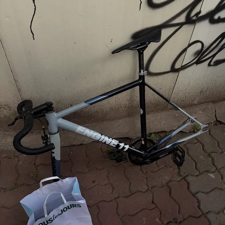 [BUNJANG] Engine11 Crit-D Metal Grey Size M Fixed Gear Bike / 오늘만 이가격 엔진11 크릿디 메탈그레이 m사이즈 반차
