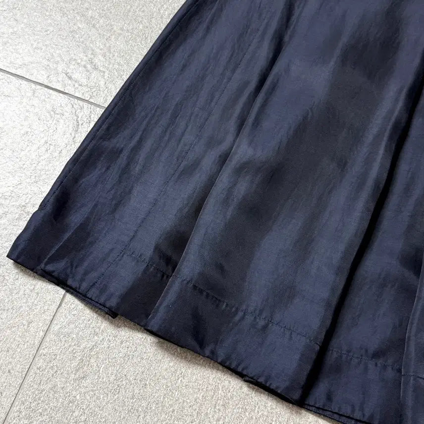 [BUNJANG] COS Box Pleat Midi Skirt / [COS] 박스 플리츠 미디 스커트