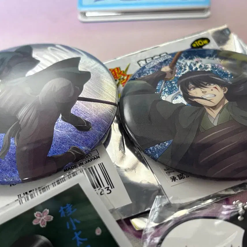 [BUNJANG] Gintama Katsura Zura Kyaratcher Samjet Can Badge, Bookmark, Acrylic Bundle Set / 미사용 일괄 ) 은혼 카츠라 즈라 캬라캐처 삼젯 캔뱃지 책갈피 아크릴