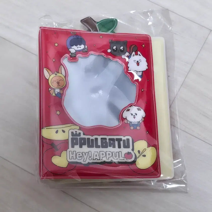 [BUNJANG] PPULBATU Apple Photocard Binder (Sealed) / PPULBATU 애플 뿔바투 포카바인더 (미개봉/원가이하)