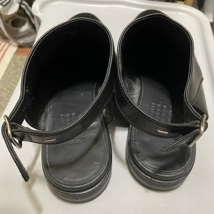 [SOLD OUT] 메종 마르지엘라 슈즈 블랙 뮬 40(250)