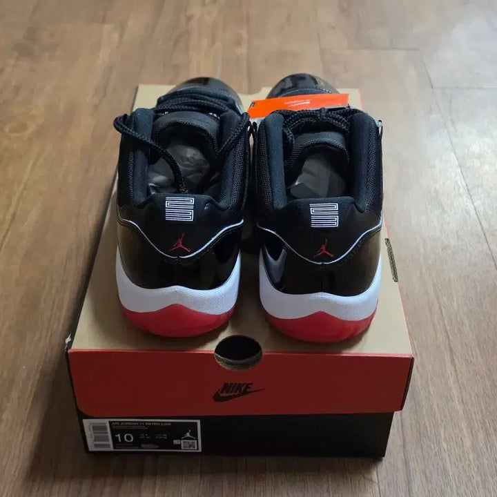 [BUNJANG] Air Jordan 11 Retro Low Bred 2025 / [280]조던 11 레트로 로우 브레드 2025