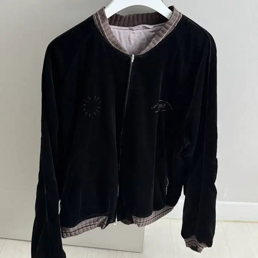 [SOLD OUT] [2] 폴리테루 대구 수베니어 벨벳 리버시블 블랙