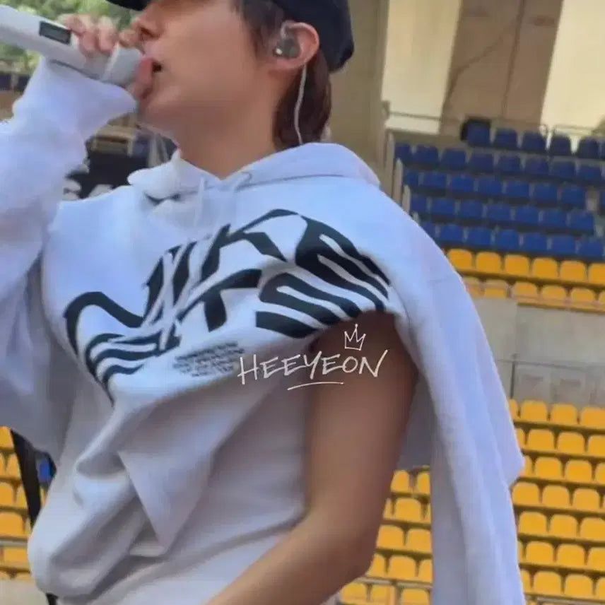 [BUNJANG] Nike BTS Collaboration Hoodie / nike BTSㅡ M 100 후드티