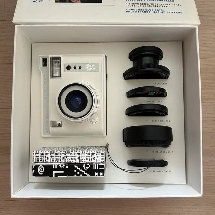 [SOLD OUT] 로모인스턴트 로모 오토맷 화이트 풀박