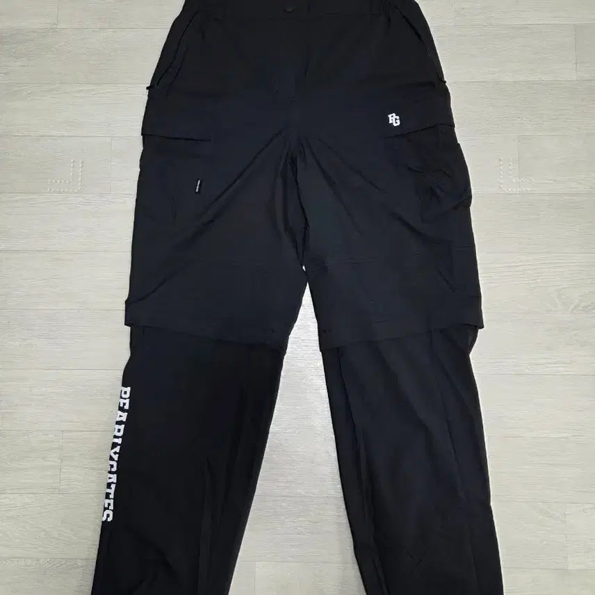 [SOLD OUT] 파리게이츠 여성 레인  카고 팬츠