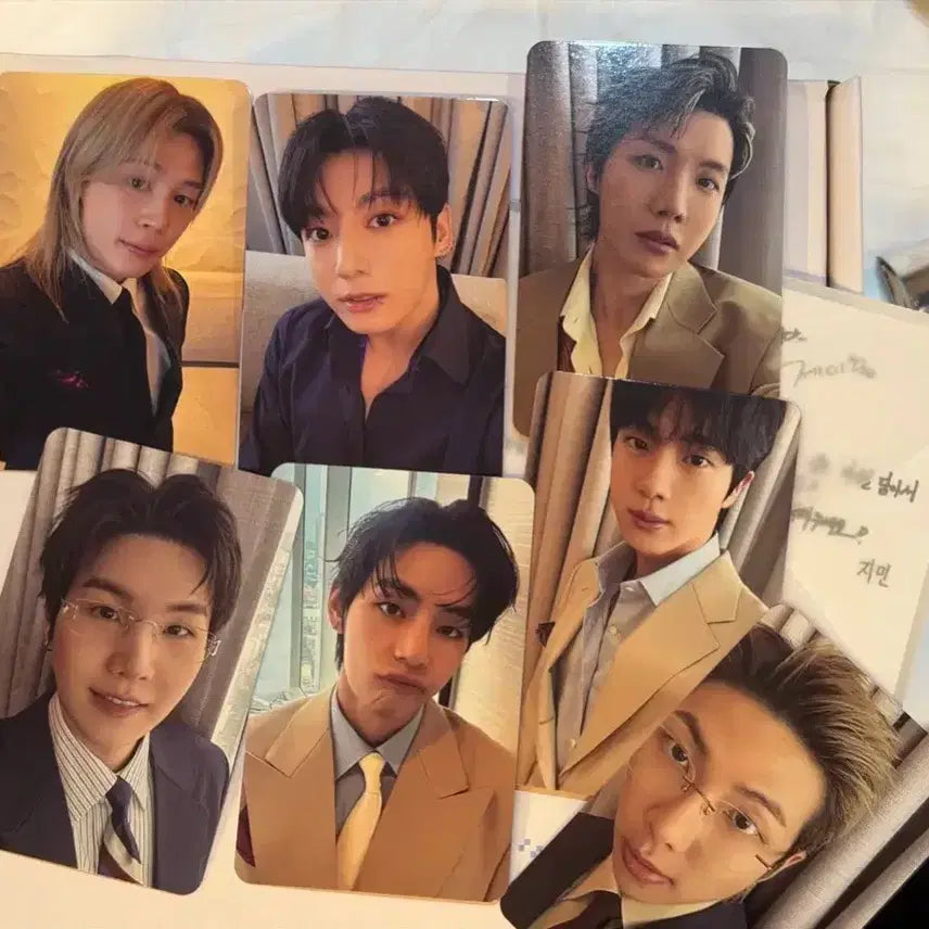[BUNJANG] BTS 13th Anniversary Busan Concert Photocard &amp; Postcard Bundle Set / 방탄 부산 막콘 13주년 역조공 포토카드+엽서 일괄 판매 포카 BTS
