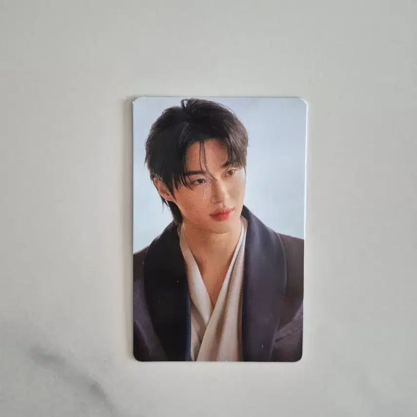 [BUNJANG] Byeon Woo Seok "The 21st Century Prince" Script Book Photocard / 21세기 대군부인 이안대군 변우석 대본집 봉입 포카