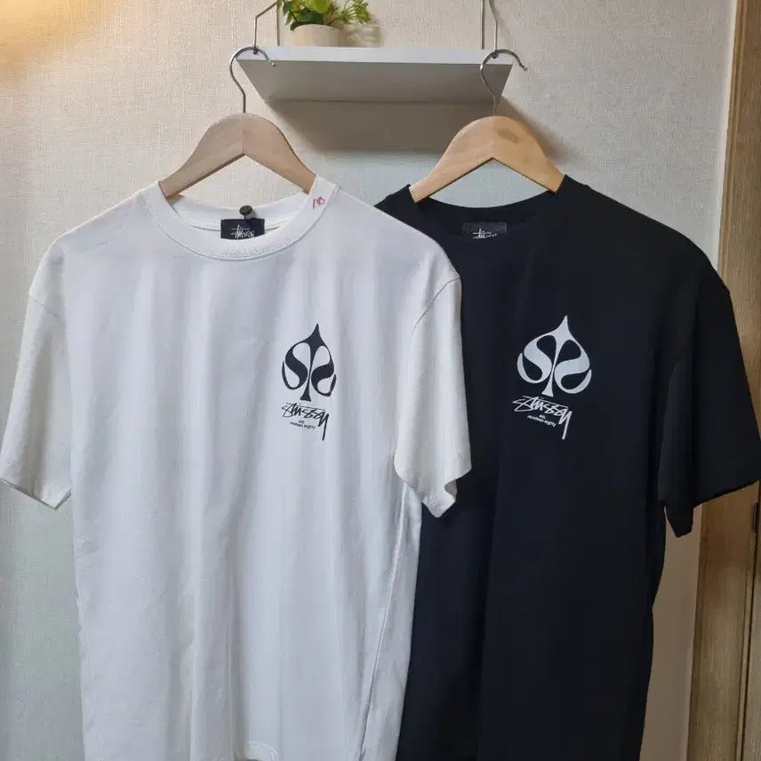 [SOLD OUT] 스투시 반팔티 블랙/화이트