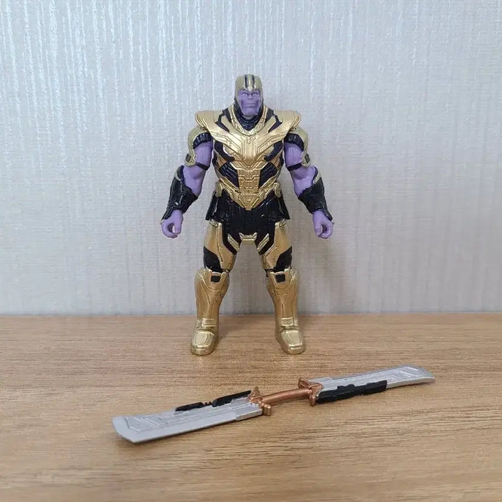 [BUNJANG] Takara Tomy Metacore Thanos Endgame Figure / 타카라토미 메타코레 타노스 엔드게임