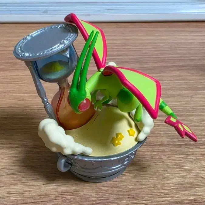 [BUNJANG] Pokemon Starrium Re-Ment Flygon Figure / 포켓몬 스타리움 리멘트 플라이곤