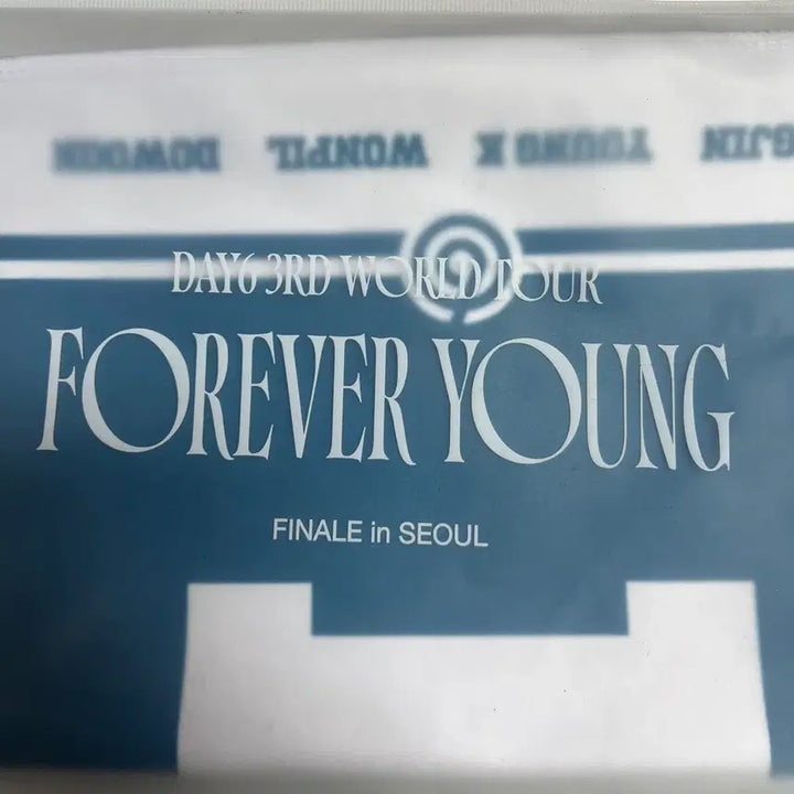 [BUNJANG] Day6 Forever Young Concert Slogan / 데이식스 포에버영 슬로건