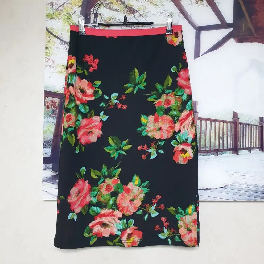 [BUNJANG] Banding Flower Skirt (Size 55/S) / 새것 밴딩 플라워 치마 55 S