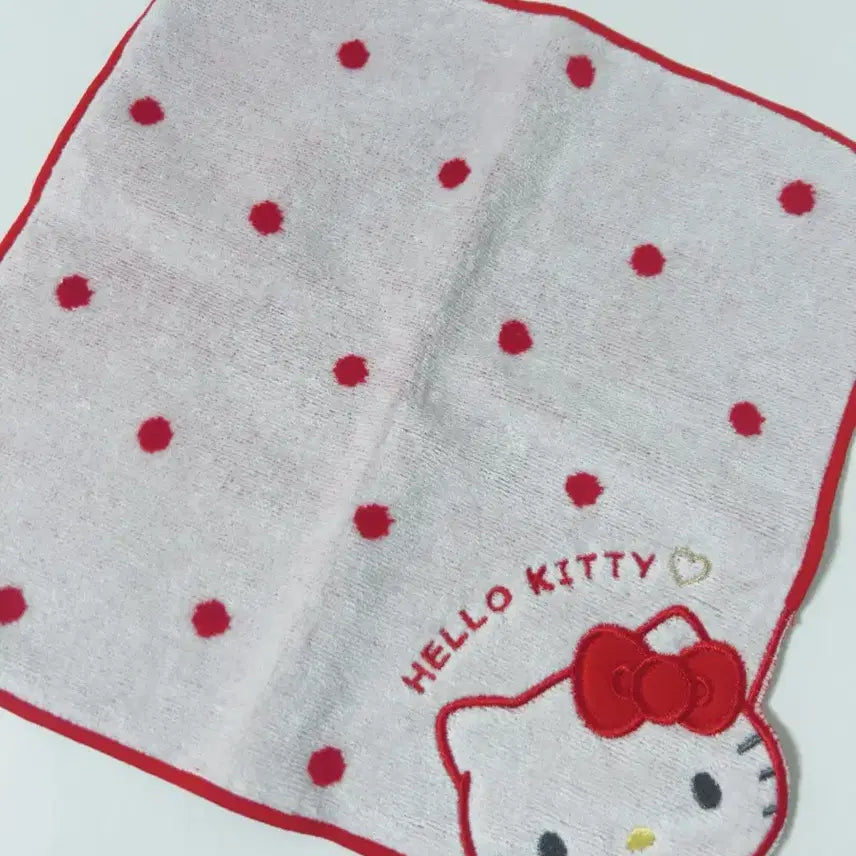 [BUNJANG] Sanrio Hello Kitty Handkerchief / 산리오정품 헬로키티 손수건
