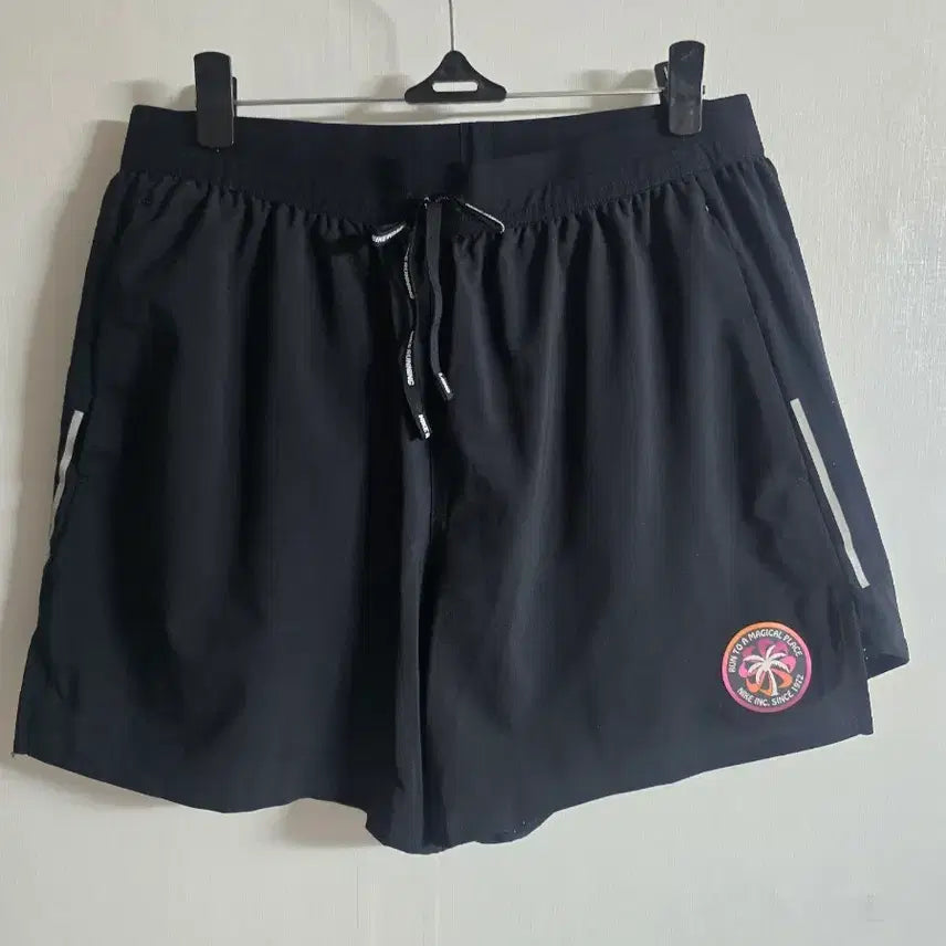 [BUNJANG] Nike Run to a Magical Place Running Shorts Black L / 나이키 런 투 어 매지컬 플레이스 러닝숏츠 반바지 L