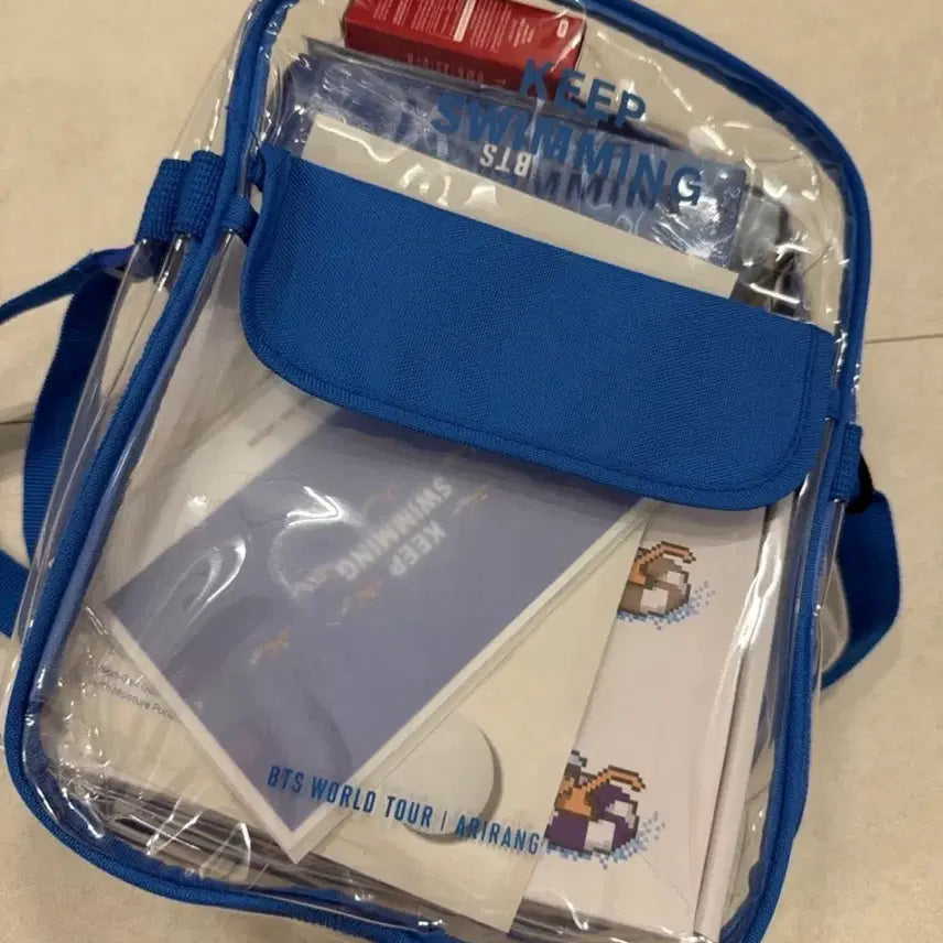 [BUNJANG] BTS World Tour Arirang Concert Lucky Draw Photocard Set / [포카 포함] 방탄 BTS 부산콘 입장 기프트 미개봉 풀세트