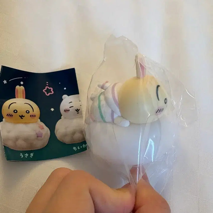 [BUNJANG] Cheikawa Star Cloud Sleeping Cloud Light Figure Gacha Usagi (Sealed) / 미개봉)치이카와 별구름 위에서 쿨쿨 잘자요 구름 라이트 피규어 가챠 우사