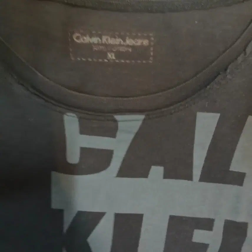[BUNJANG] Calvin Klein Jeans Black Long Sleeve T-Shirt XL / 캘빈클라인진스 여름긴팔티 블랙/XL