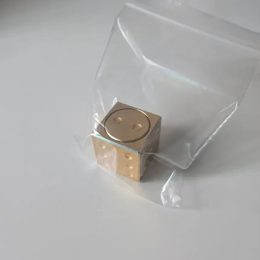 [BUNJANG] Golden Dice Fidget Spinner / 피젯스피너 행운의 황금 주사위