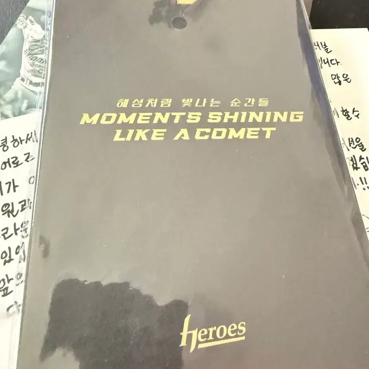 [BUNJANG] Kim Hye-seong Kiwoom Heroes LA Dodgers Commemorative Badge Set / 김혜성 선수 기념 뱃지 세트 입니다